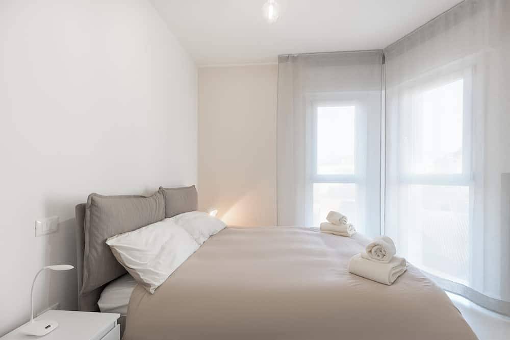Entire apartment, Treviso. Entire accommodation 2 rooms: modern and comfortable in Treviso, Treviso Province
