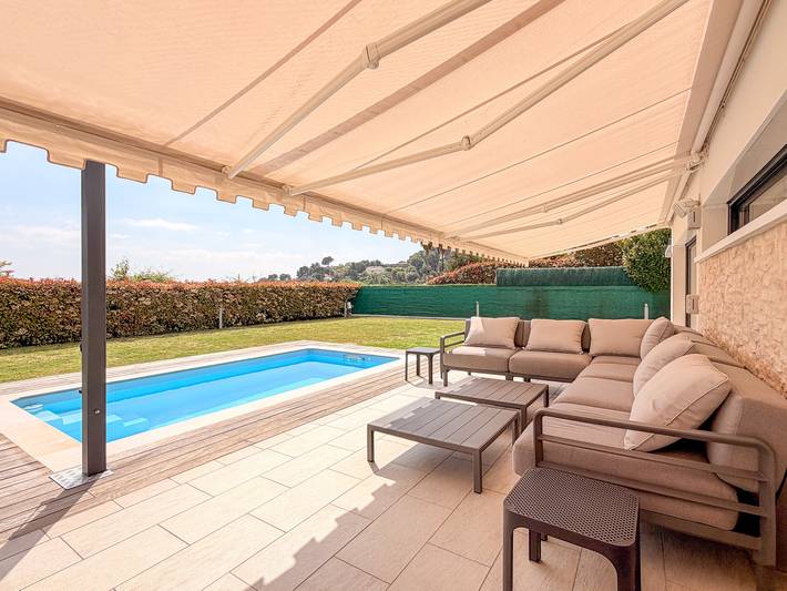 Villa Paisible avec Piscine, Jacuzzi & Gym in Antibes, Costa mediterránea (Francia)