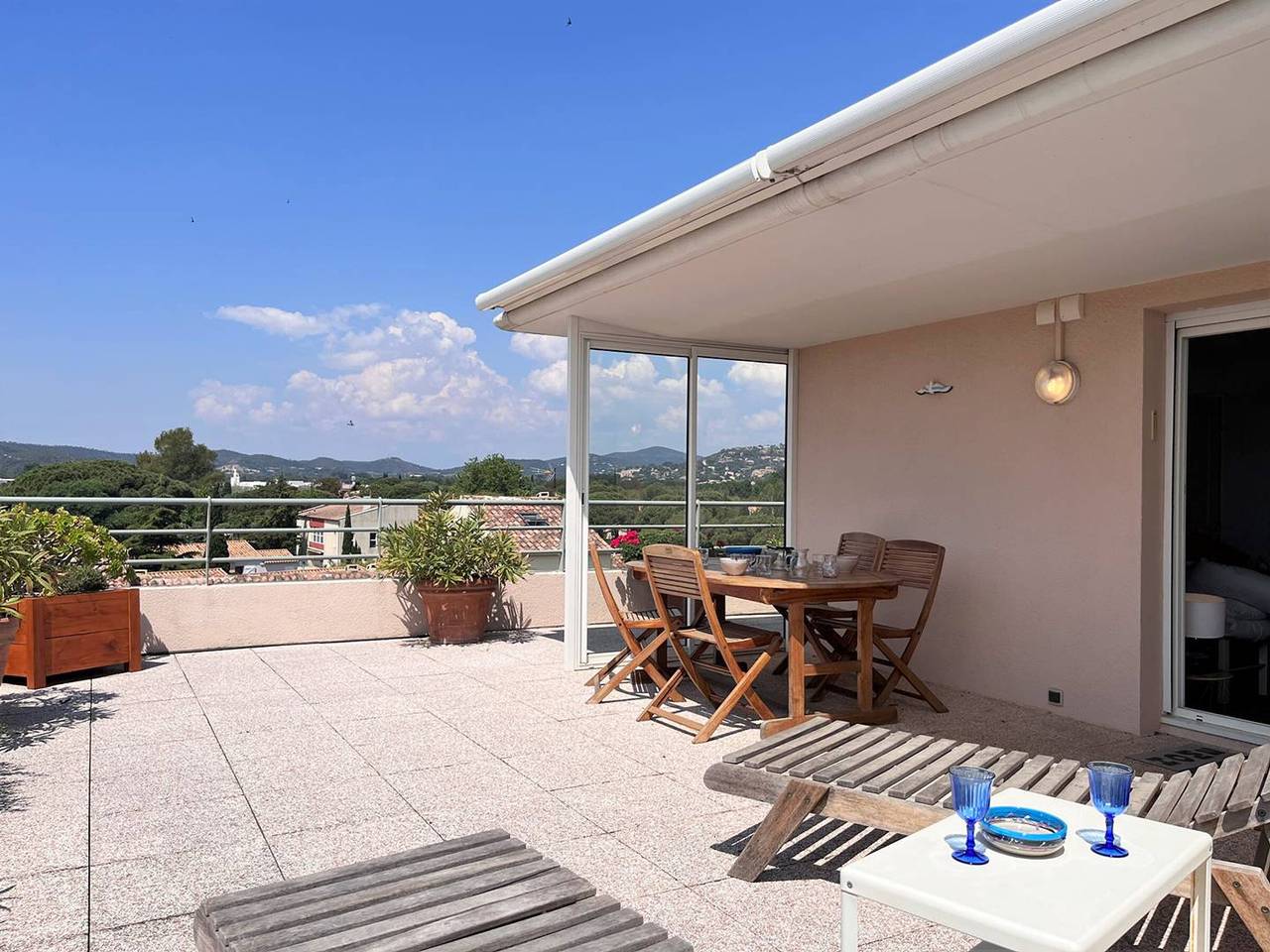 Entire apartment, 2P Apartment with Pool, A/C, Parking - Le Lavandou in Le Lavandou, Parc national Port-Cros