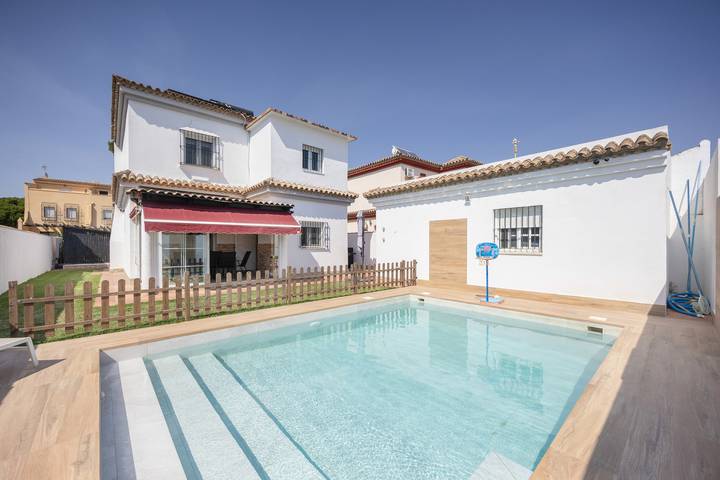 Chalet para 10 personas, con Balcón y Jardín en Sancti Petri