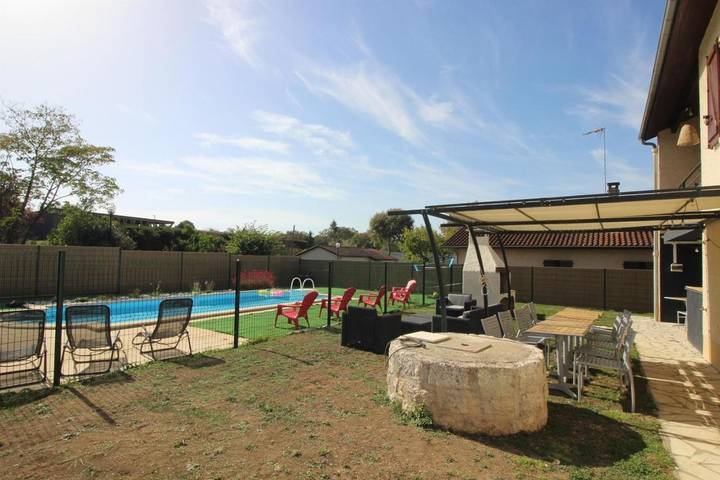 Location de vacances pour 12 personnes, avec jardin et piscine à Lectoure - 4