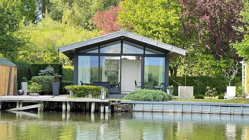 Gîte pour 4 personnes, avec terrasse à Longpré-les-Corps-Saints