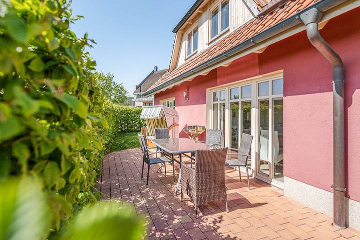 Ferienhaus für 6 Personen, mit Garten und Sauna sowie Terrasse