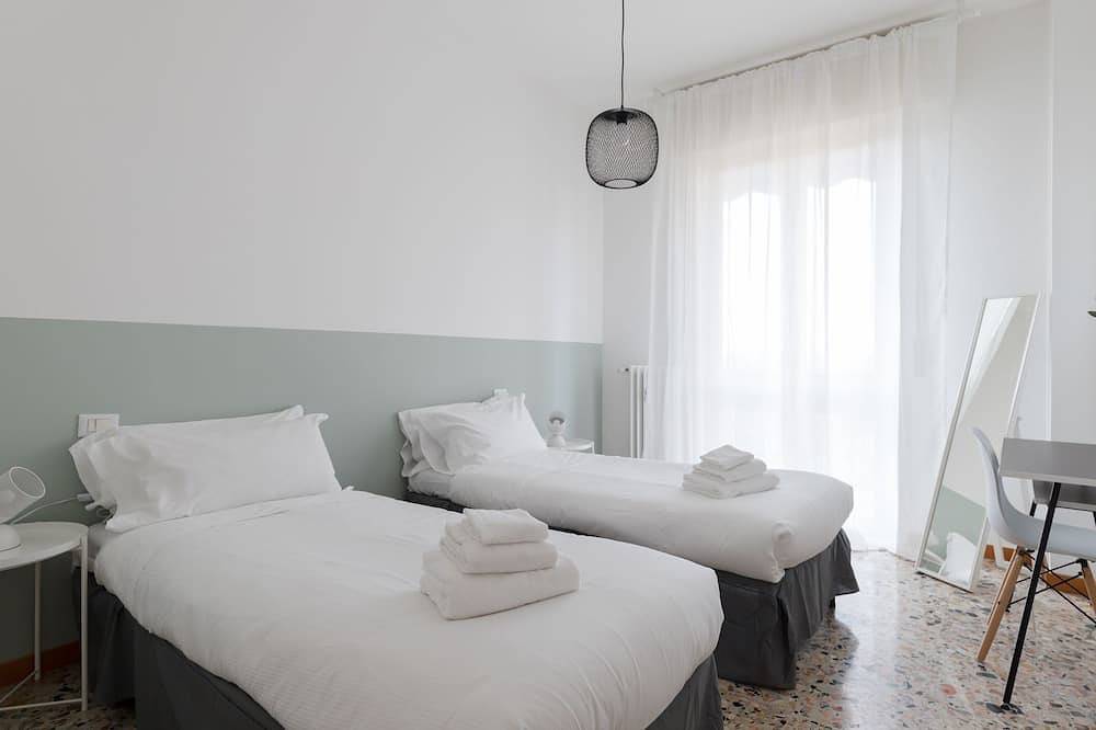 Apartamento entero, Quarnaro 2 - Two Bedroom Apartment, Sleeps 5 in Monza, Brianza