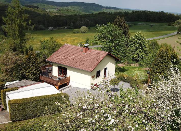 Ferienhaus für 6 Personen, mit Balkon und Terrasse sowie Garten in Lahntal-Westerwald - 3