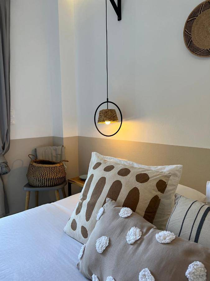 Maison d’hôte pour 2 personnes, avec Balcon et Terrasse ainsi que Jardin et Vue à Corfou - 3