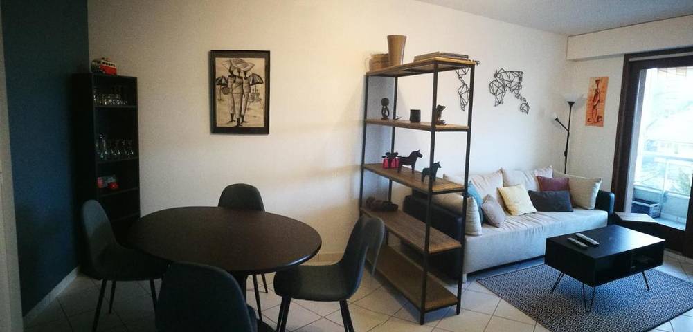 Gîte pour 3 personnes, avec balcon et vue dans Thermes Thonon Les Bains