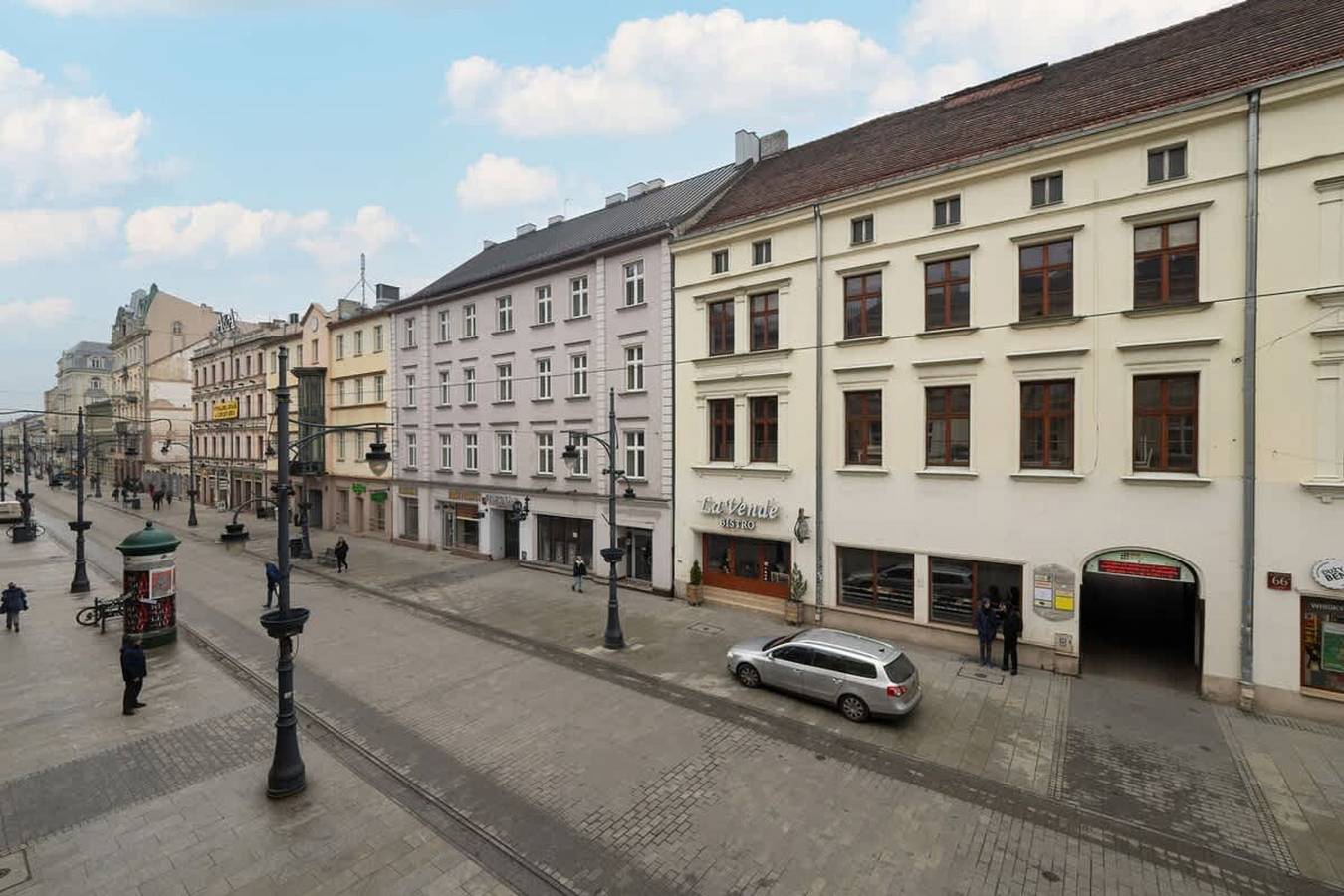 Ganze Wohnung, Seredy  skiego 11   Apartment   Pet friendly in Łódź, Region Lodz