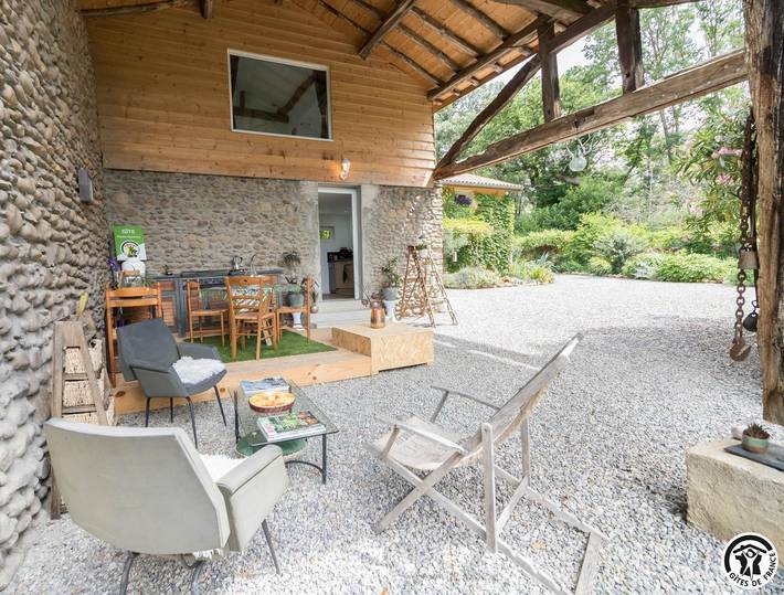 Gîte pour 2 personnes, avec Terrasse et Jardin