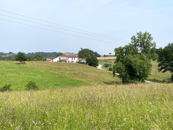 Location de vacances pour 2 personnes, avec terrasse, animaux acceptés à Bardos - 3