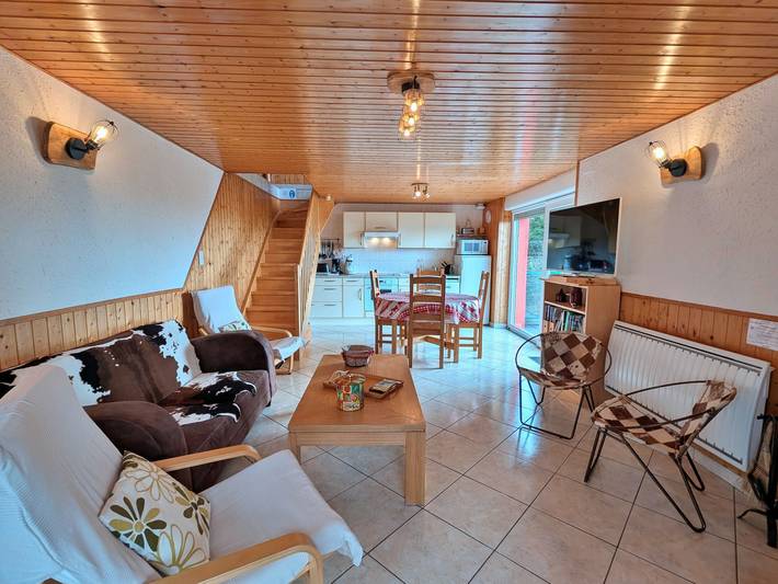 Unabhängiges Haus mit Garten, Terrasse und Kamin in Saulxures-sur-Moselotte in Saulxures-sur-Moselotte, Regionaler Naturpark Belchen der Vogesen