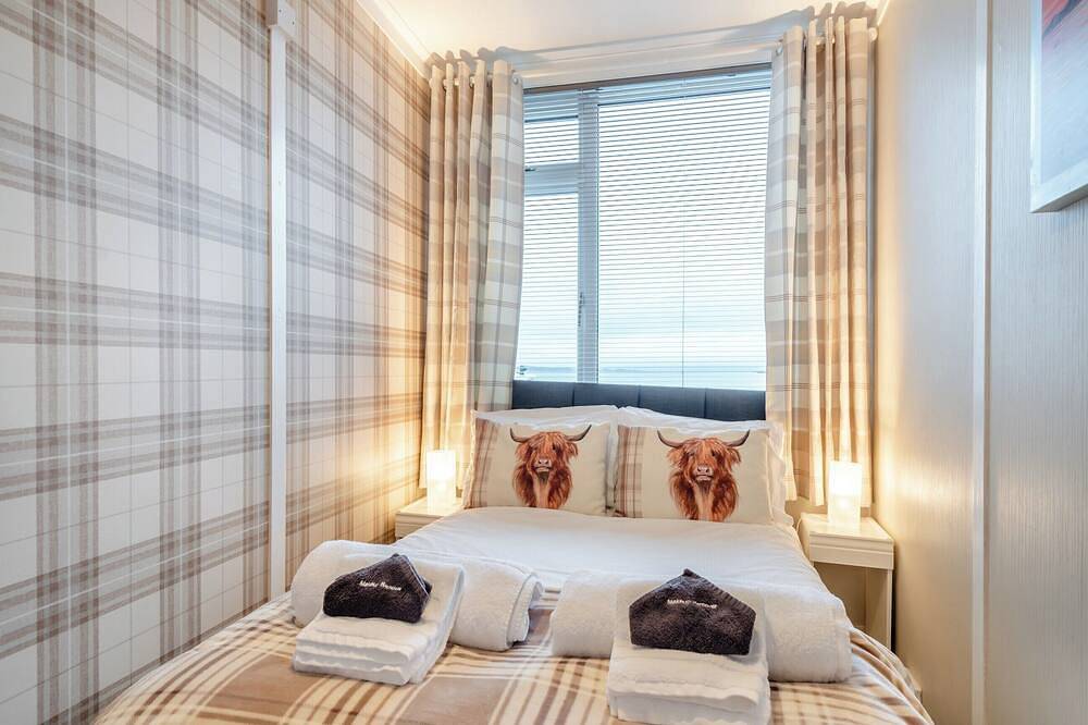 12 bedroom accommodation in Rothesay, Isle of Bute in Rothesay, Argyll & Bute