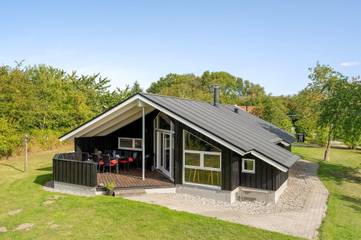 Ferienhaus für 8 Personen, mit Terrasse und Garten sowie Sauna in Kegnæs