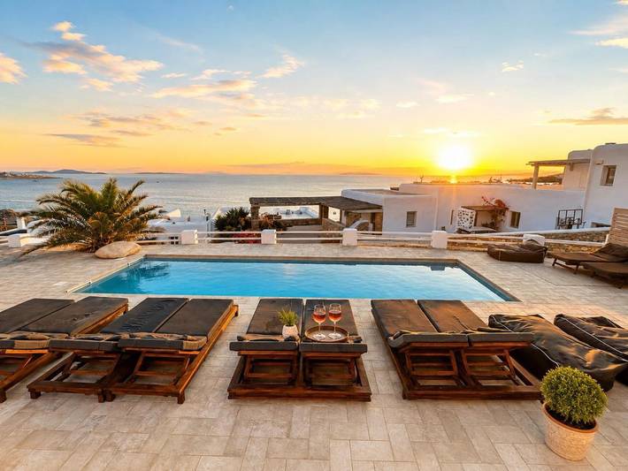 Maison d’hôte pour 3 personnes, avec Balcon et Terrasse ainsi que Piscine et Vue dans Mykonos - 2