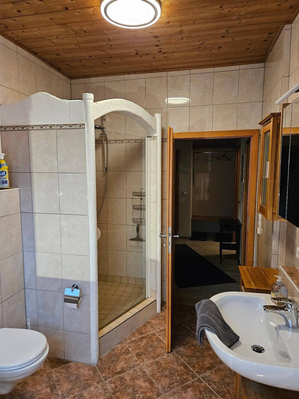 Ganze Ferienwohnung, Ferienwohnungen März - Ferienwohnung Bergblick in Söchtenau, Landkreis Rosenheim