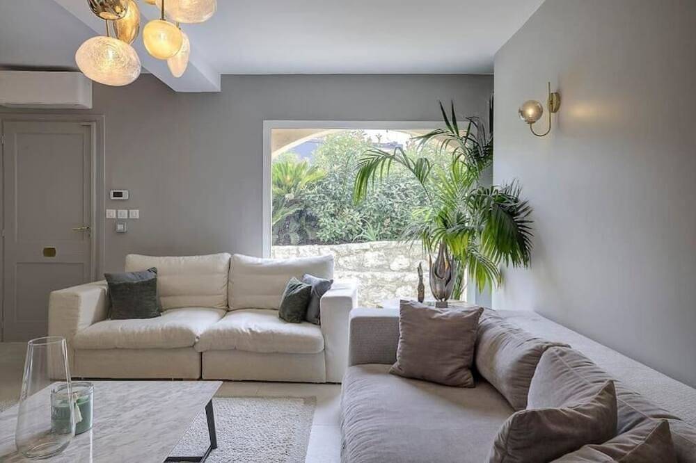 Villa pour 18 Personnes dans Le Cannet, Région de Cannes
