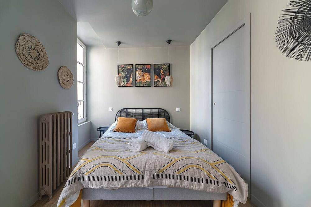Ganze Wohnung, Superbe appartement climatisé dans immeuble classé in Vichy, Vichy und Umgebung