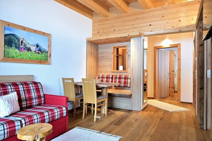 Ferienwohnung für 4 Personen, mit Balkon und Garten sowie Sauna und Ausblick in Biberwier