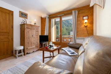 Apartment for 4 People in Chamonix-Mont-Blanc, Bonneville region, Photo 1