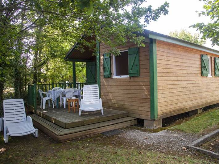 Chalet pour 2 personnes, avec piscine et terrasse, animaux acceptés dans l' Aveyron - 2