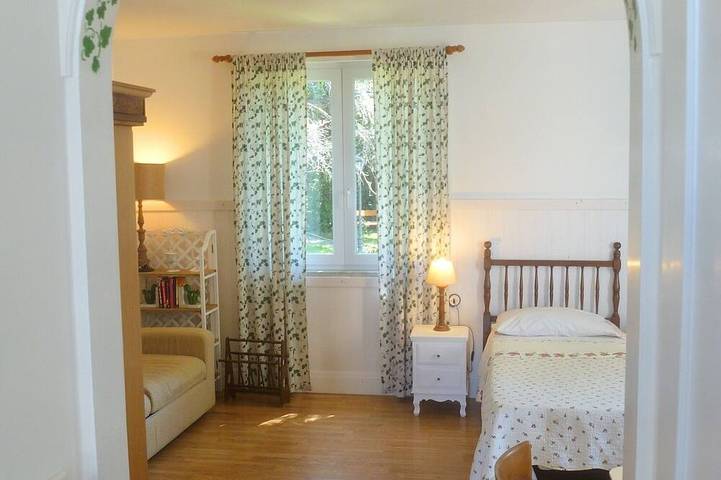 Studio Apartment Surrounded by Greenery B&B in Ercolano, Parque nacional del Vesubio