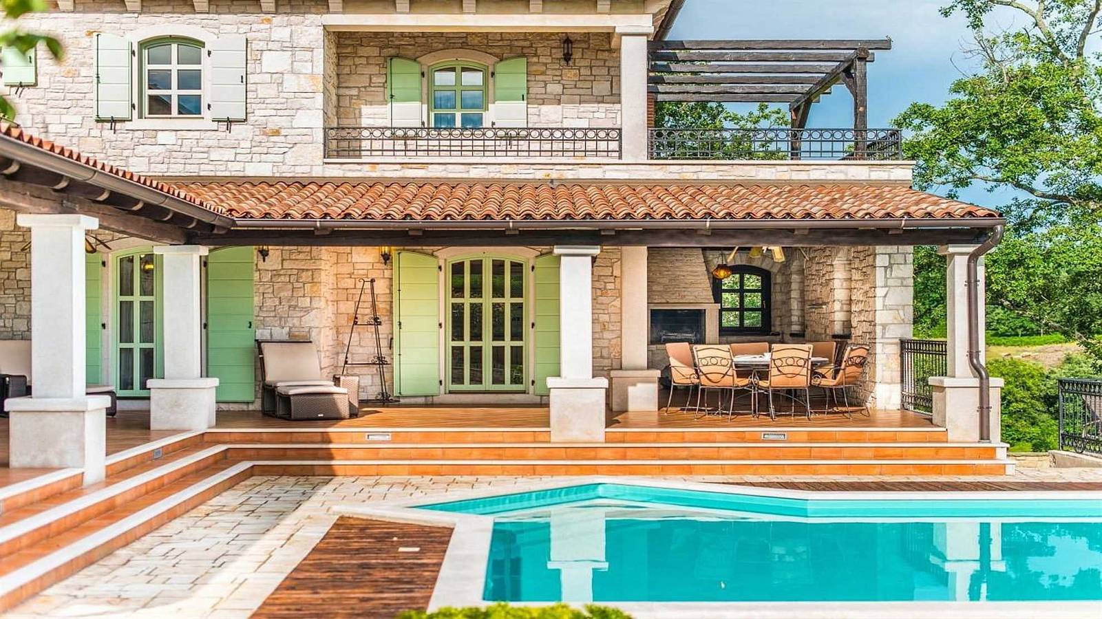 Villa für 11 Personen mit Balkon/Terrasse in Općina Višnjan, Zentralistrien
