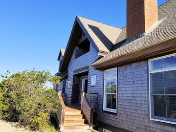 Vacation Home for 8 Guests in Truro (MA), Cape Cod, Picture 2
