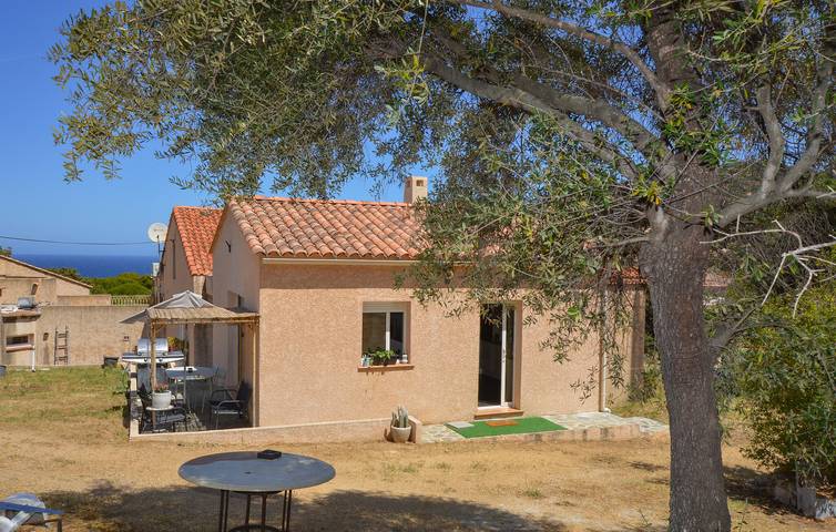 Casa vacanza per 6 persone, con Terrazza a Corbara