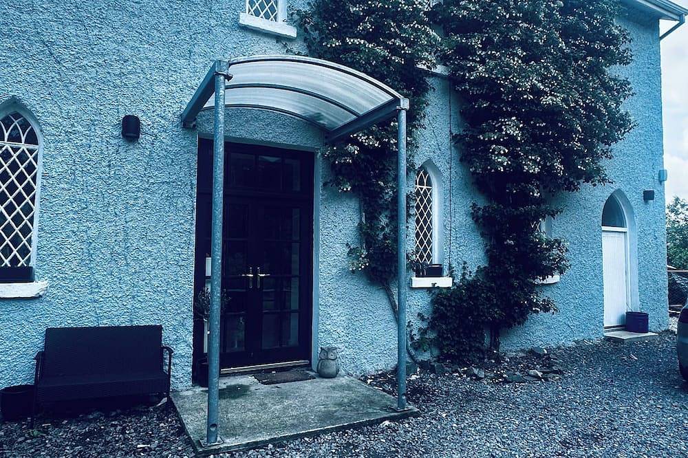 Bed and breakfast 10 minutes from clifden town, peaceful and private in Connemara