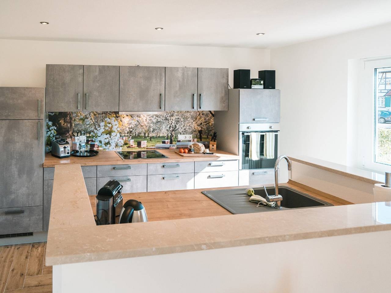 Ganze Wohnung, Apartment „12 Kirschen“ mit gemeinsamer Terrasse, Garten und Wlan in Durbach, Mittlerer Schwarzwald