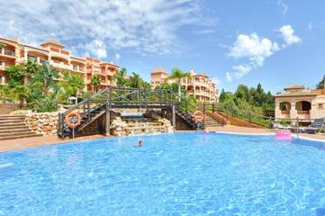 Villa for 4 Guests in Torrequebrada, Benalmádena, Picture 2