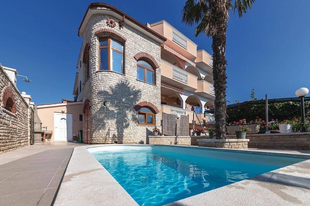 Cały apartament, 2-pokojowe niesamowite mieszkanie w. in Pula-Medulin, Pula