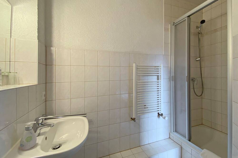 Ganze Wohnung, Doppelzimmer für 2 Gäste mit 16m² in Stolpen in Stolpen, Elbsandsteingebirge