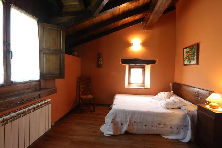 Casa rural para 8 personas, con Terraza además de Jardín y Vistas en Navarra