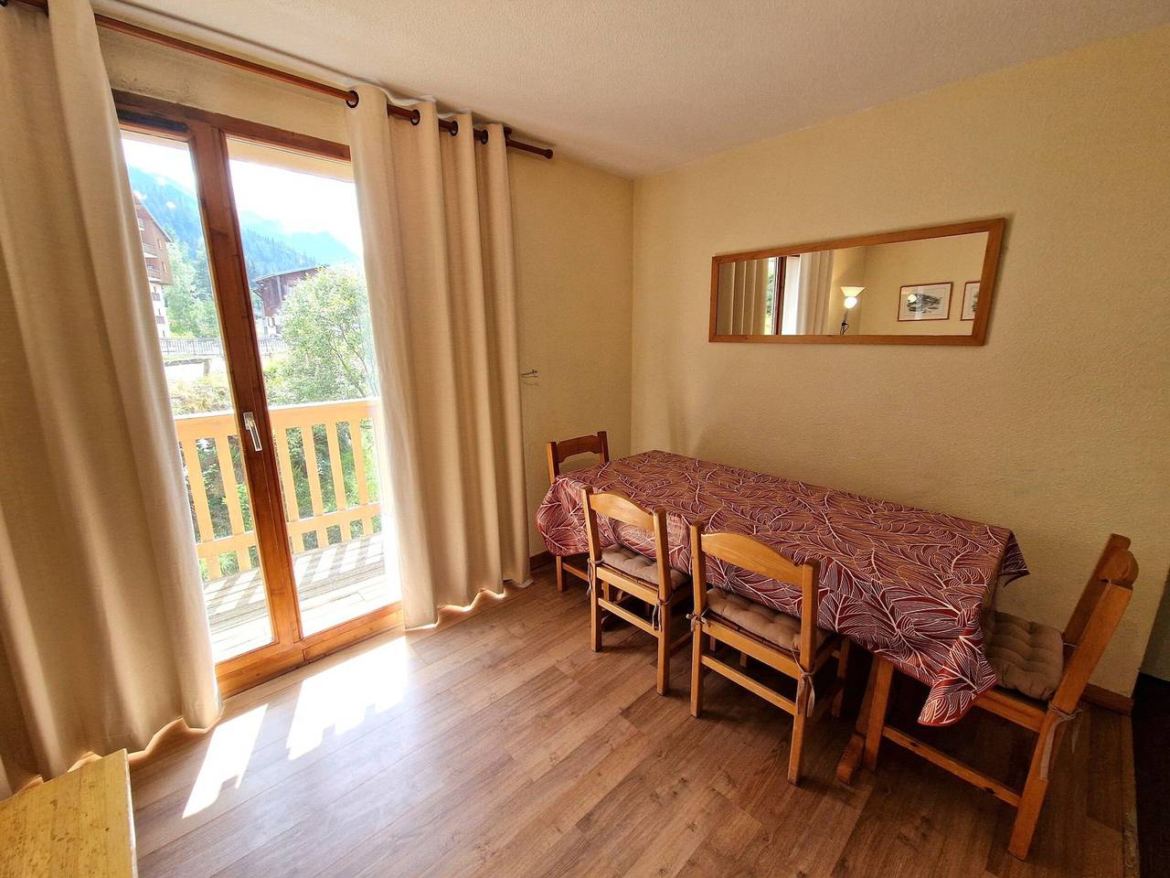 Apartamento entero, Apartamento de 2 habitaciones + cabina para 6 personas y 37 m², cerca de la pista y del centro, 73500 Modane in Valfréjus, Modane