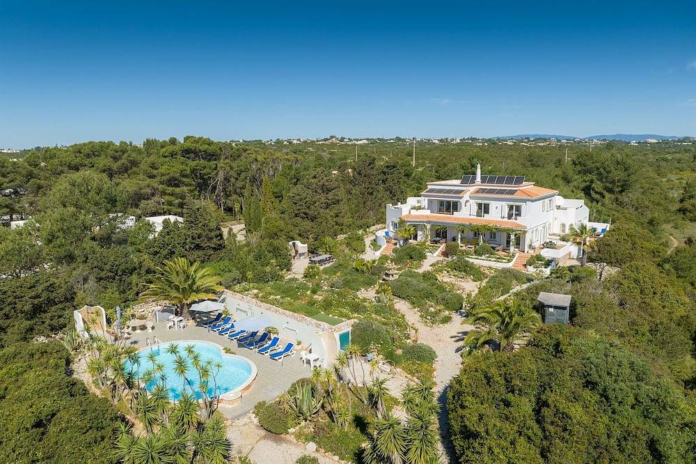 Appartamento vacanze a Porches a partire da 105€ a notte
