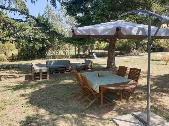 Gîte pour 4 personnes, avec terrasse à Saint-Hilaire-de-Brethmas - 2