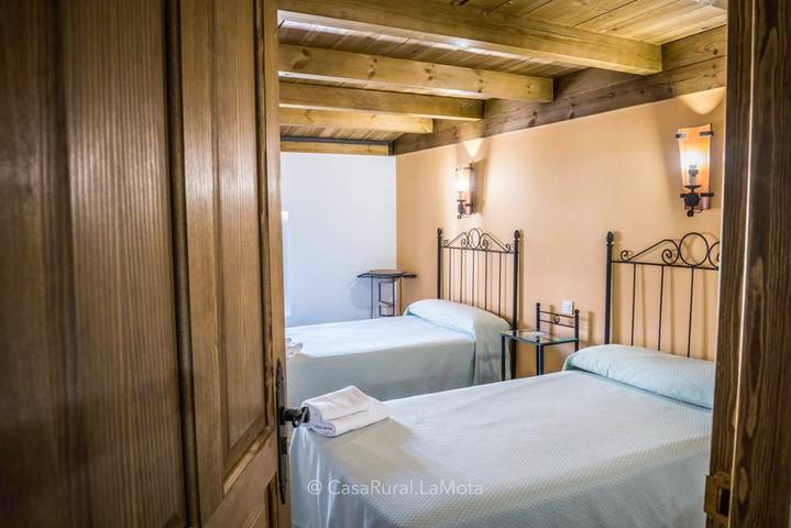 Casa rural para 18 personas, con vistas y terraza en Provincia de Palencia - 4