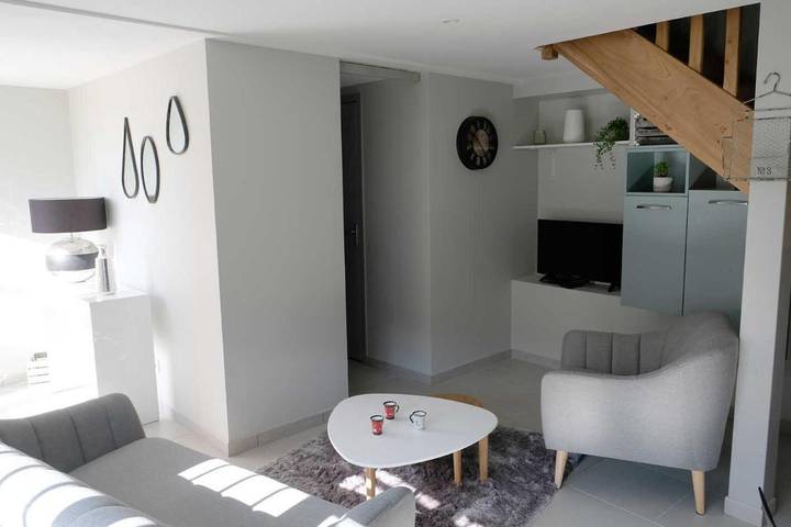 Location de vacances pour 3 personnes, avec jardin à Celle-Lévescault - 4