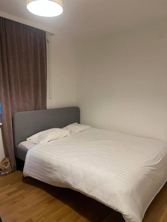 Apartamento inteiro, Two-Bedroom Apartment in Pâquis, Genebra