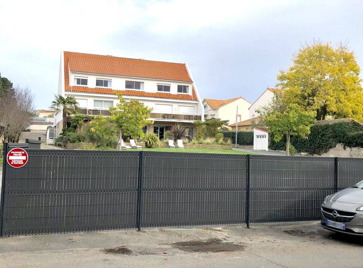 Budget Double Room in Pornic, Côte de Jade