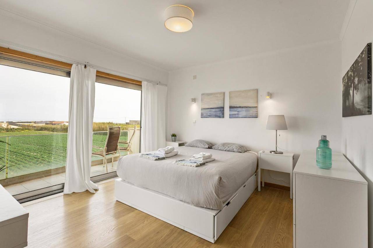 Best Houses 06 - Gorgeous - Stunning Sea View in Ferrel, Leiria distrito