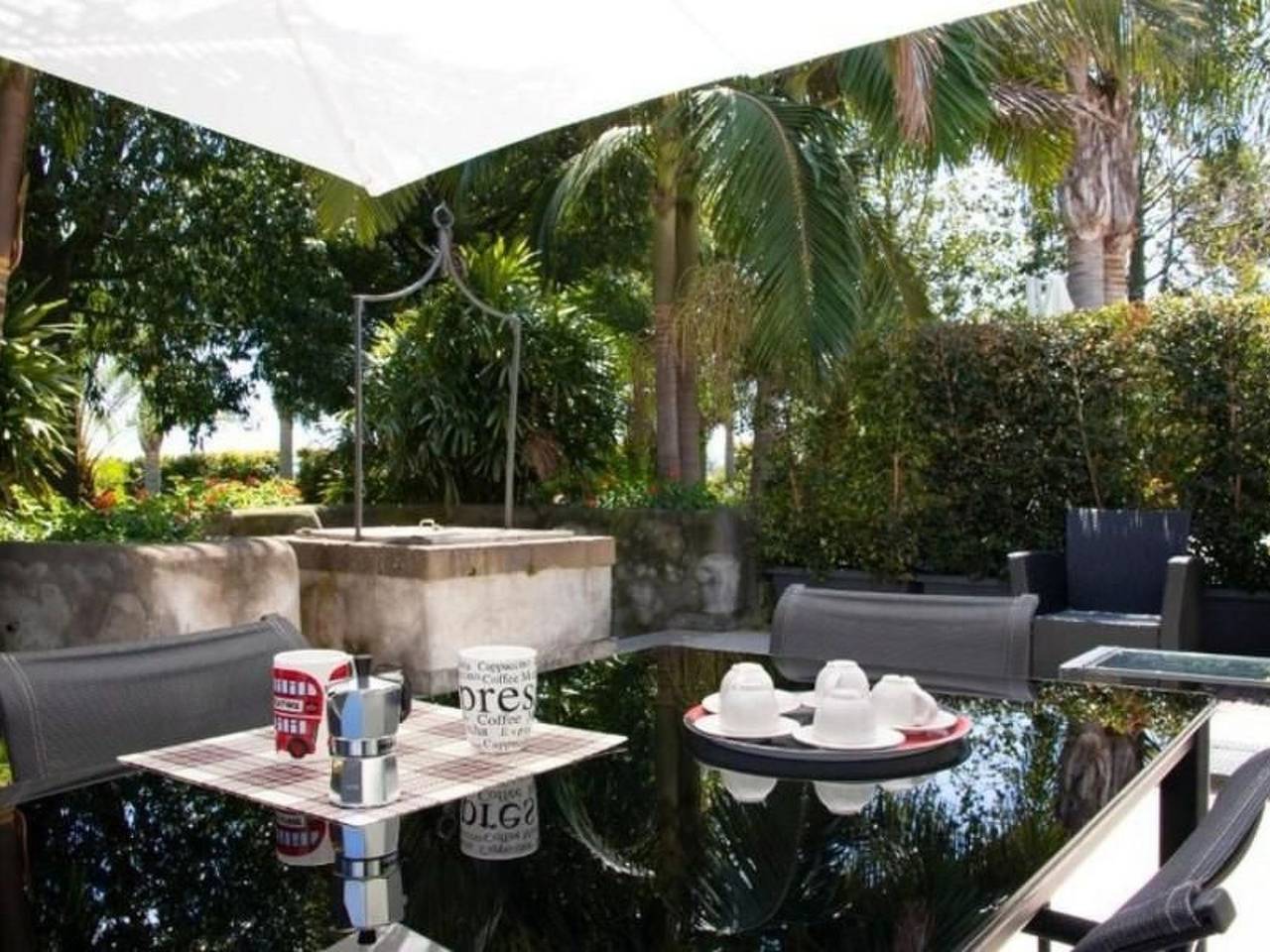 Entire apartment, Villa Carlino White in Fondachello, Catania Province