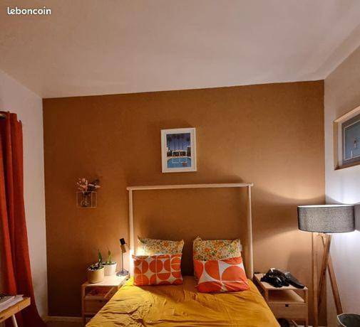 Gîte pour 6 personnes, avec vue ainsi que piscine et terrasse à Voisins-le-Bretonneux - 4