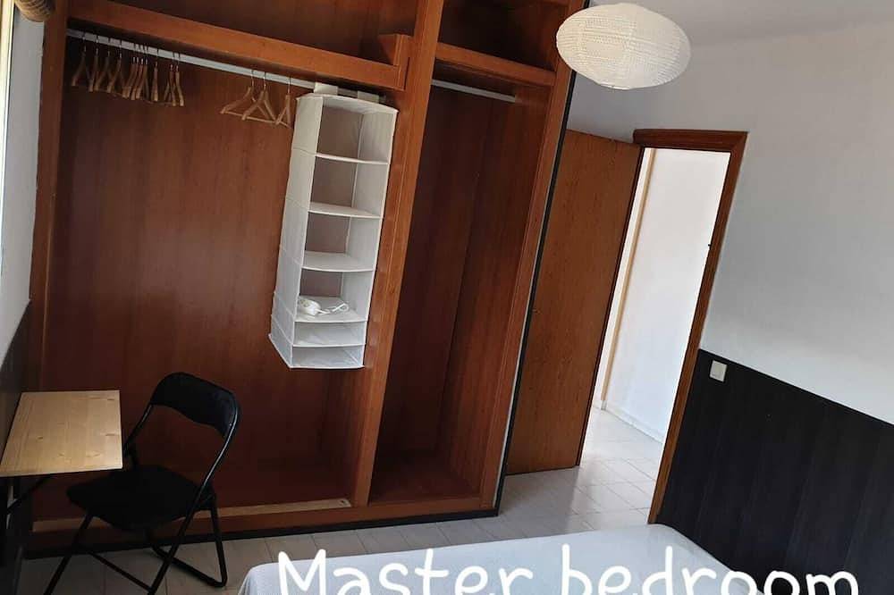 Ganze Wohnung, Wohnung mit privater Terrasse, Blick auf das Castillo in Campoamor, Alicante