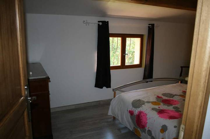 Gîte pour 5 personnes, avec jardin et piscine à Flayosc - 3