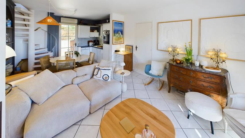 Location de vacances pour 6 personnes, avec jardin ainsi que piscine et balcon à Le Plan-de-la-Tour - 4