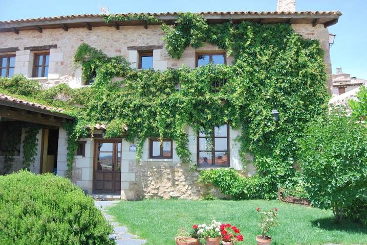 Casa rural para 2 personas, con Terraza además de Jardín y Vistas en Provincia de Guadalajara