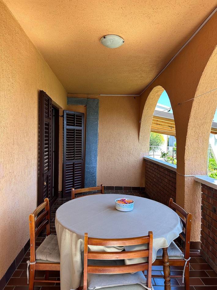 Apartament wakacyjny dla 3 osób, z balkon/ taras, zwierzęta dozwolone w Mali Lošinj