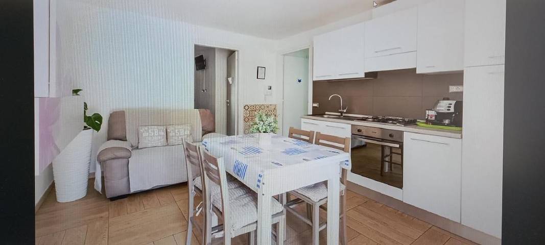 Maison d’hôte pour 3 personnes, avec Terrasse et Jardin ainsi que Piscine et Vue à Oristano - 2